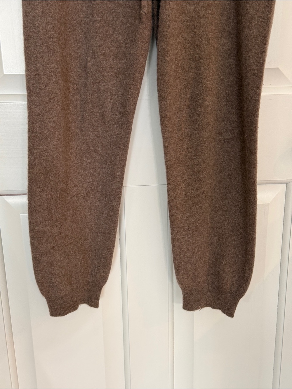InCashmere 100% Cashmere Jogger Pant With Drawsting Waist 25622 - Picture 8 of 16